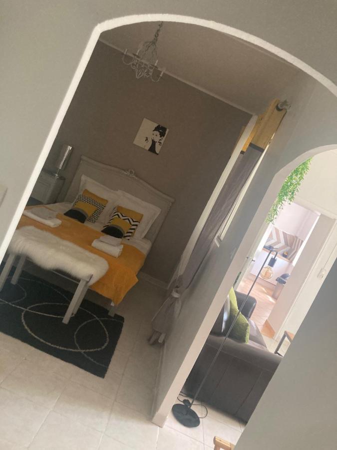 Gite Abeille-Soleil Saint-Nicolas-de-la-Grave ภายนอก รูปภาพ