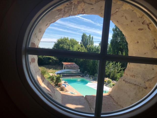 Gite Abeille-Soleil Saint-Nicolas-de-la-Grave ภายนอก รูปภาพ